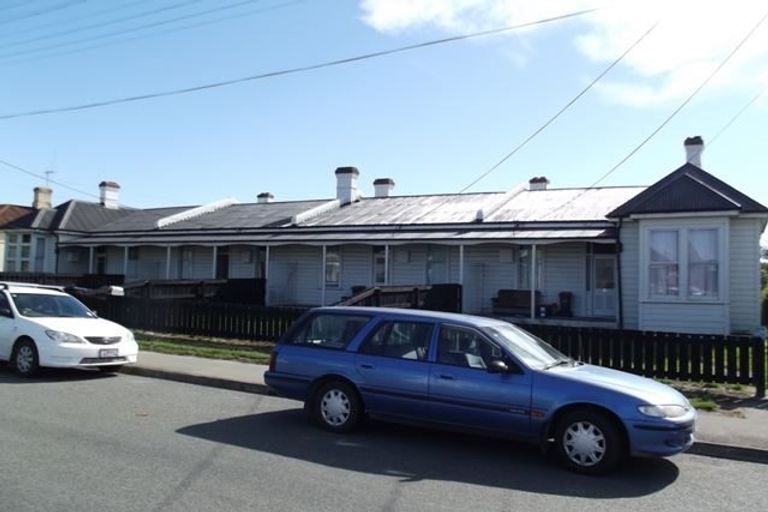 Photo of property in 92-98 High Street, Waimate, 7924