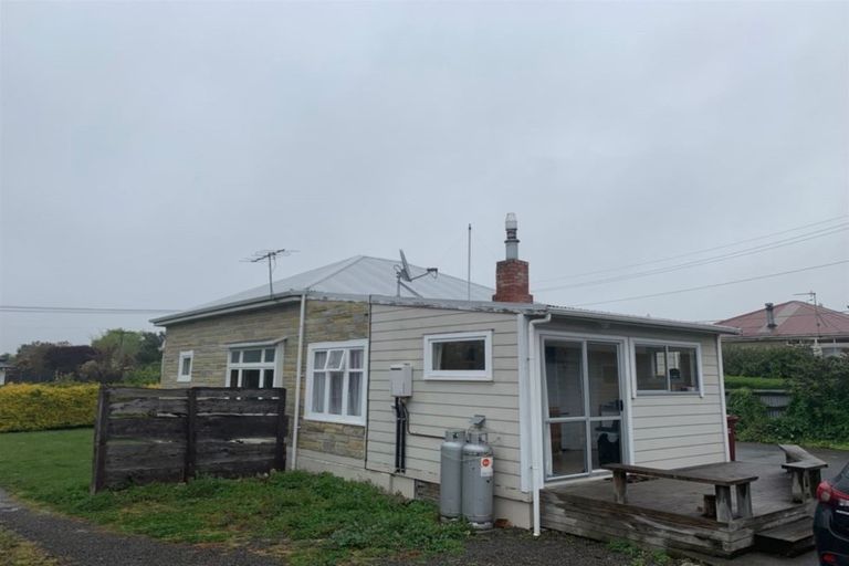 Photo of property in 14 Tararua Street, Masterton, 5810