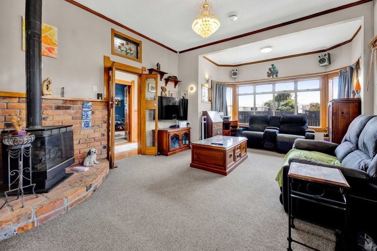 Photo of property in 231 Glover Road, Hawera, 4610