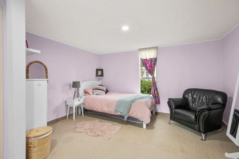 Photo of property in 69 Abbotsford Road, Waipawa, 4210