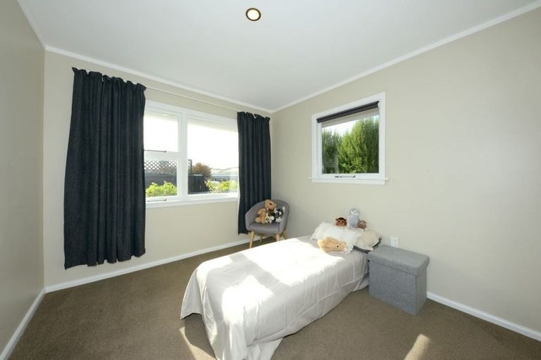 Photo of property in 1/9b Kirner Street, Burwood, Christchurch, 8083