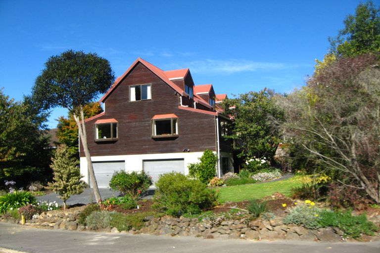 Photo of property in 93 Glenross Street, Glenross, Dunedin, 9011