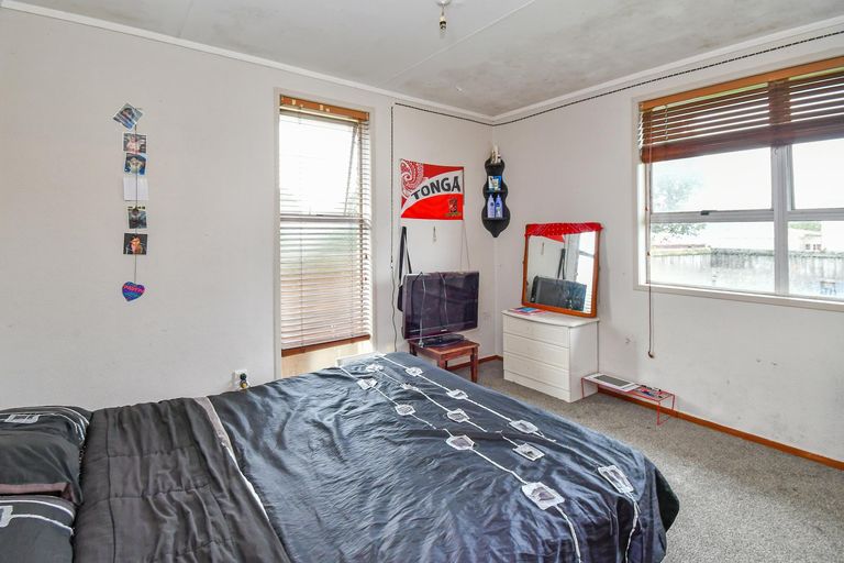 Photo of property in 91 Arimu Road, Papakura, 2110