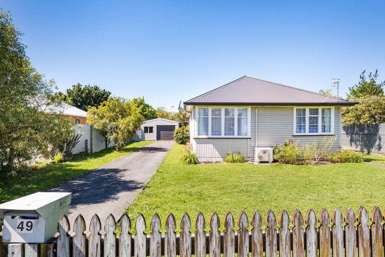 Photo of property in 49 Tweed Street, Roslyn, Dunedin, 9010