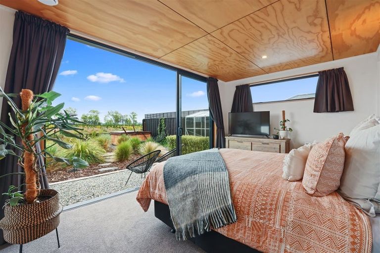 Photo of property in 53 Te Hurunui Drive, Pegasus, 7612