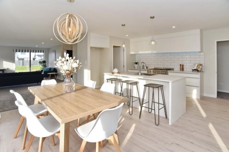 Photo of property in 47 Westpark Boulevard, Rangiora, 7400