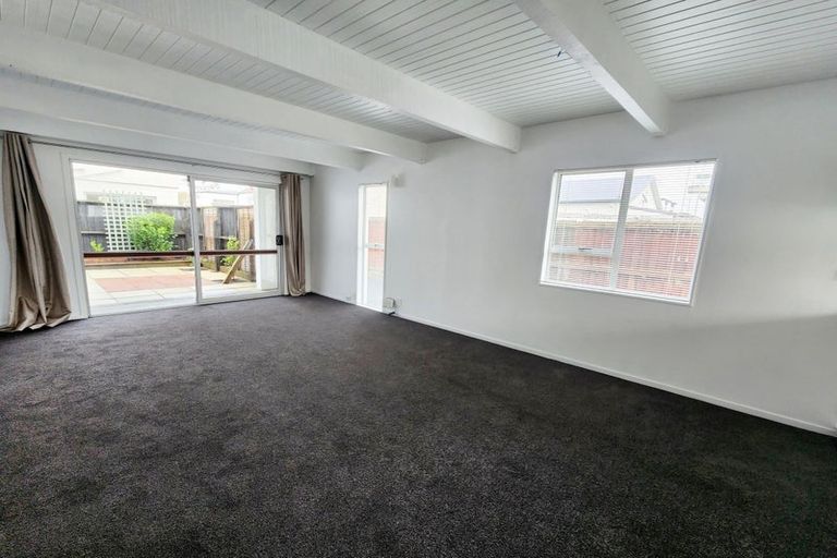 Photo of property in 3/129 Canon Street, Edgeware, Christchurch, 8013