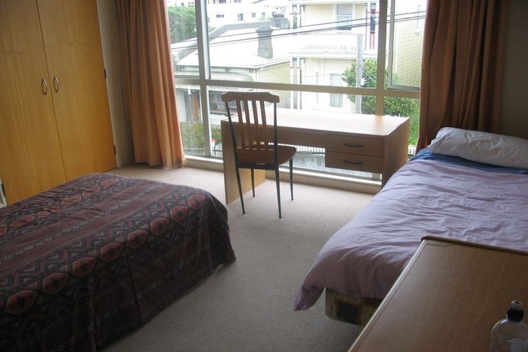 Photo of property in 193 Tasman Street, Mount Cook, Wellington, 6021