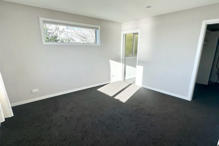 Photo of property in 66 Te Awakura Terrace, Mount Pleasant, Christchurch, 8081