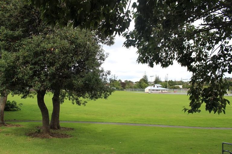 Photo of property in 8a Onepu Lane, Manly, Whangaparaoa, 0930