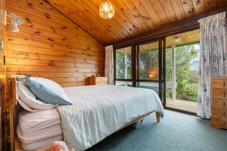 Photo of property in 19 Deller Drive, Carterton, 5713