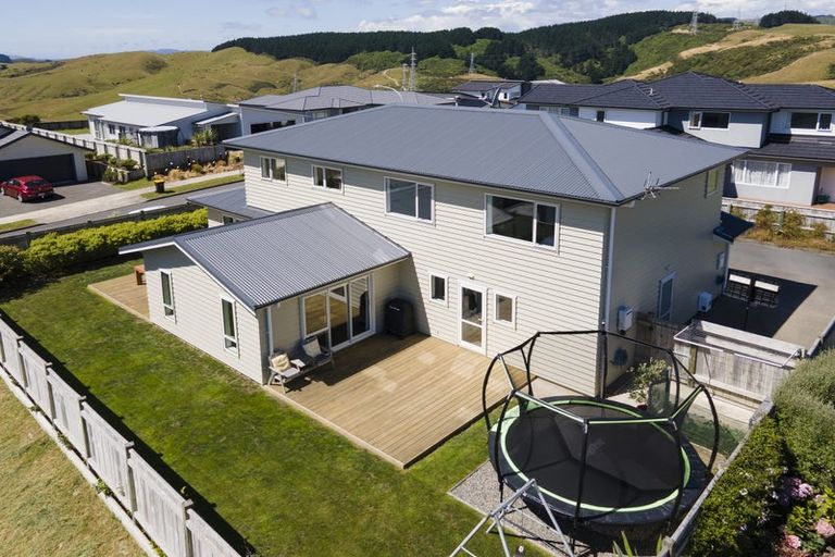 Photo of property in 4 Foxham Terrace, Churton Park, Wellington, 6037