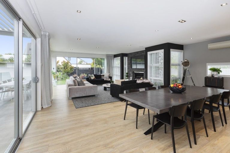 Photo of property in 20 Queens Avenue, Merivale, Christchurch, 8014