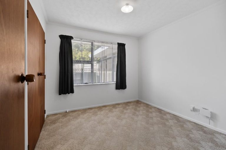 Photo of property in 100 Monrad Street, Highbury, Palmerston North, 4412