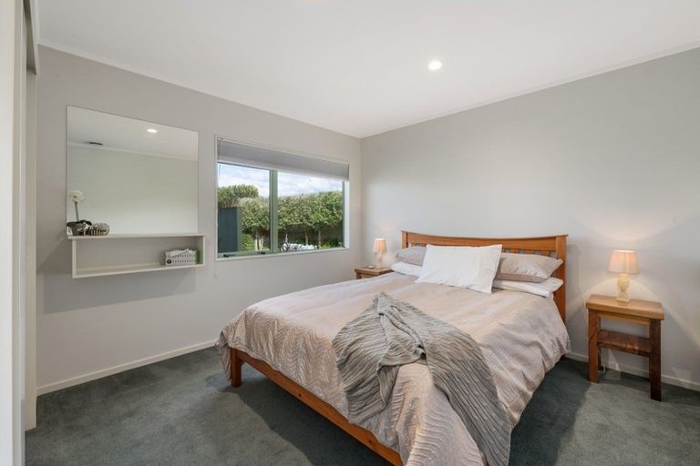 Photo of property in 33 Kahurangi Drive, Rangatira Park, Taupo, 3330