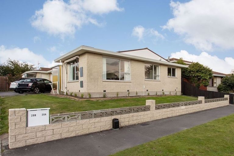 Photo of property in 20 Chipping Lane, Redwood, Christchurch, 8051