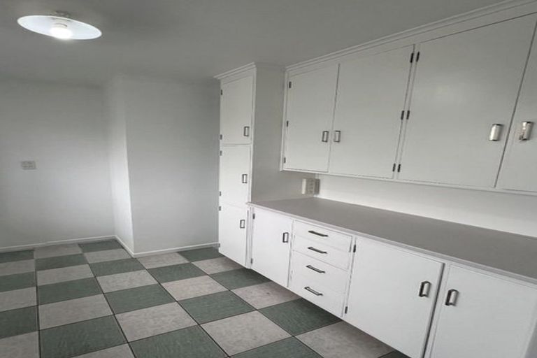 Photo of property in 24 Kirton Crescent, Manurewa, Auckland, 2102