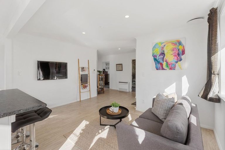 Photo of property in 14 Tararua Street, Trentham, Upper Hutt, 5018