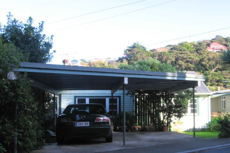 Photo of property in 39 Cluny Road, Plimmerton, Porirua, 5026