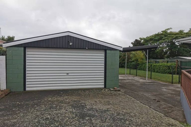 Photo of property in 11 Jarrow Place, Halswell, Christchurch, 8025