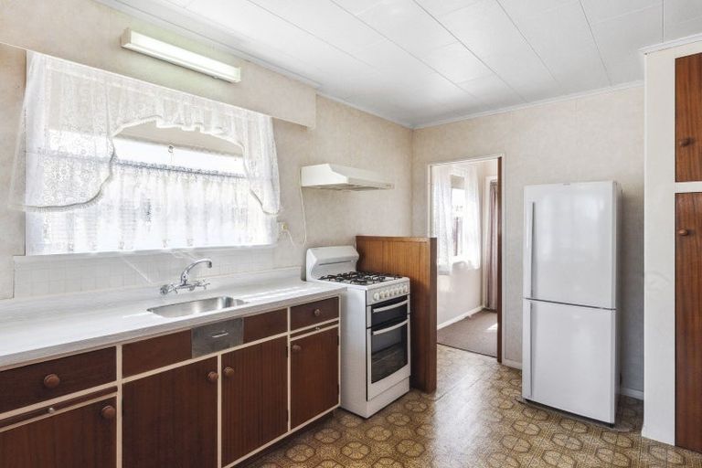 Photo of property in 18 Princes Street, Levin, 5510