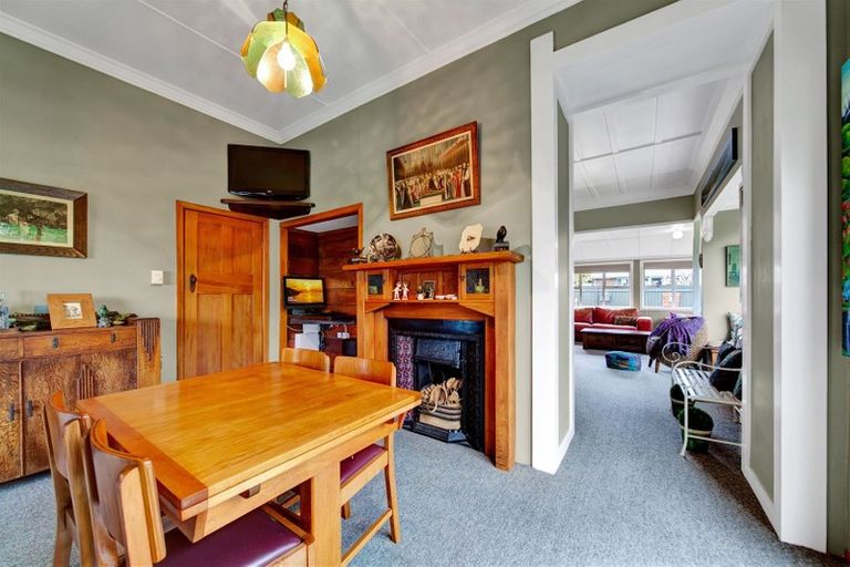 Photo of property in 20 Douglas Street, Hawera, 4610