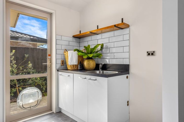 Photo of property in 5 Millpark Place, Northwood, Christchurch, 8051