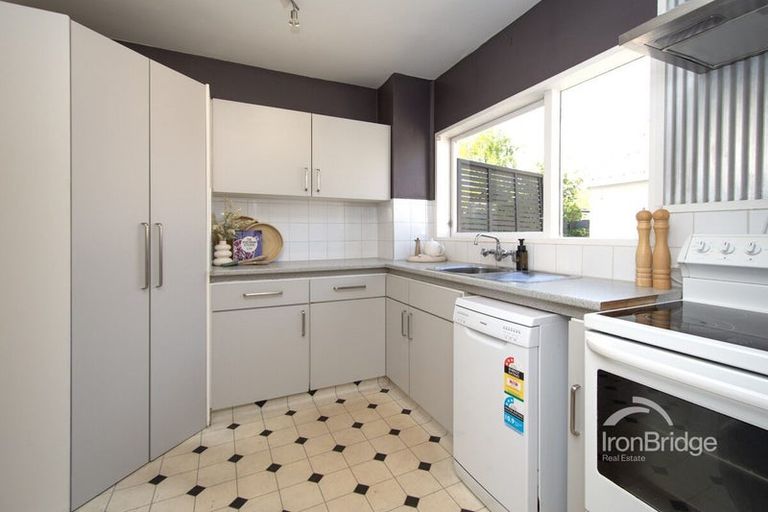 Photo of property in 64 Reynolds Avenue, Bishopdale, Christchurch, 8053