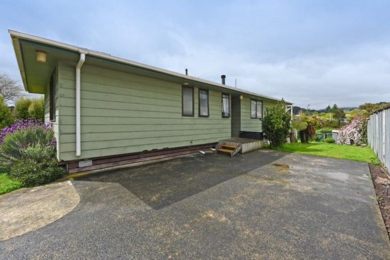 Photo of property in 92 Gillespies Road, Birchville, Upper Hutt, 5018