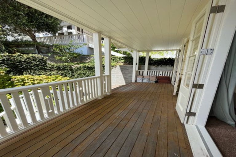 Photo of property in 13 Grass Street, Oriental Bay, Wellington, 6011