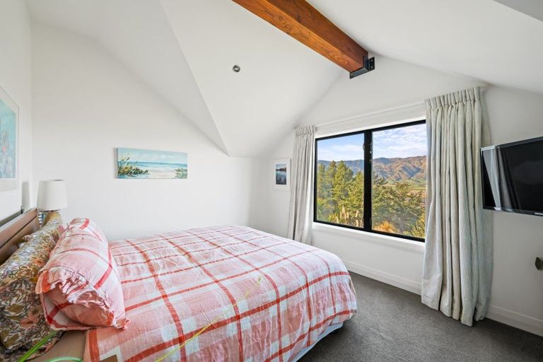 Photo of property in 1147b Lake Hawea-albert Town Road, Albert Town, Wanaka, 9382