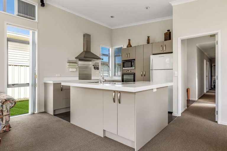 Photo of property in 3/18 Victoria Avenue, Whakatane, 3120