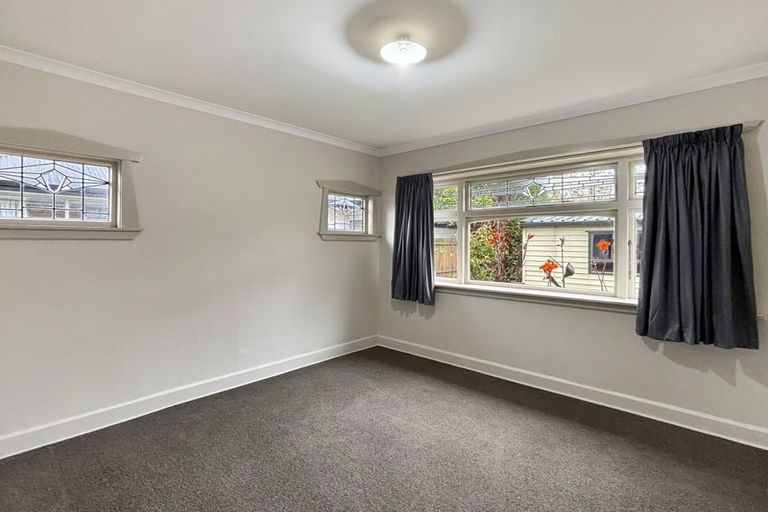 Photo of property in 2 Meadowville Avenue, Spreydon, Christchurch, 8024