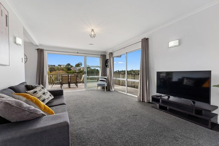 Photo of property in 39 Maratahu Street, Westown, New Plymouth, 4310