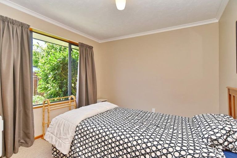 Photo of property in 6 Melford Close, Rangiora, 7400