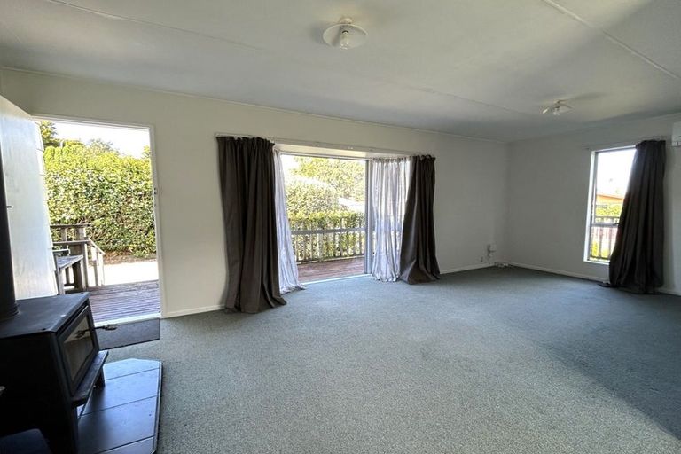 Photo of property in 37 Churchill Crescent, Featherston, 5710
