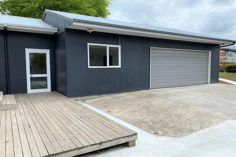 Photo of property in 53 Burwood Road, Matamata, 3400
