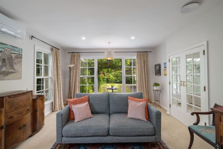 Photo of property in 10 Joyce Crescent, Ilam, Christchurch, 8041