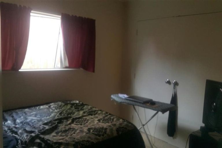 Photo of property in 5a Everingham Place, Sunnyhills, Auckland, 2010