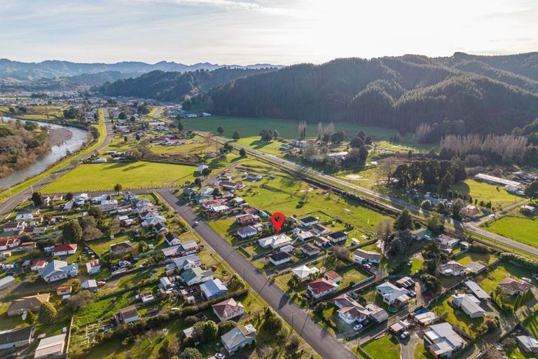 Photo of property in 24 Ngatai Street, Taumarunui, 3920