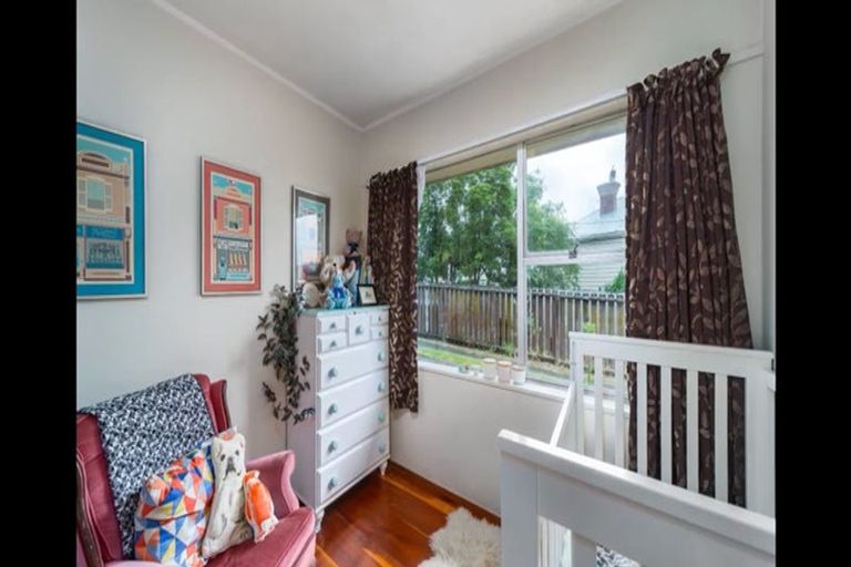 Photo of property in 4/36 Parr Road South, Point Chevalier, Auckland, 1025