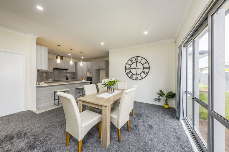 Photo of property in 21 Mangatiti Street, Papakura, 2110