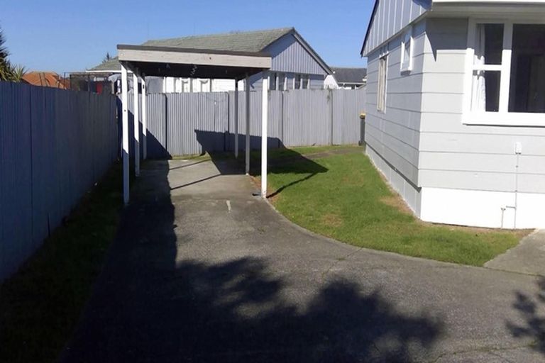 Photo of property in 20b Frank Hewitt Street, Pukekohe, 2120