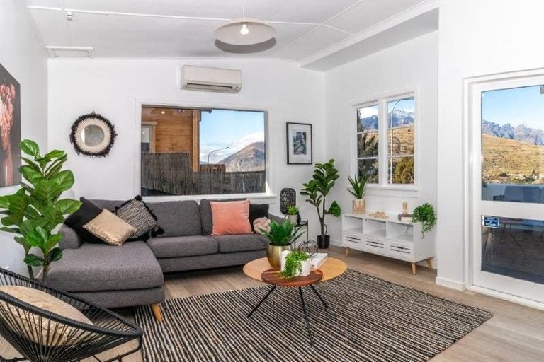 Photo of property in 410 Frankton Road, Queenstown, 9300