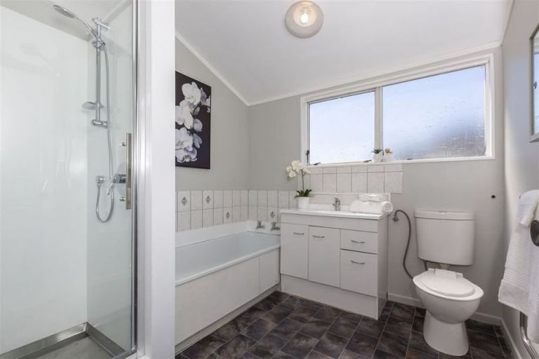 Photo of property in 11a Warrimoo Street, Paraparaumu, 5032