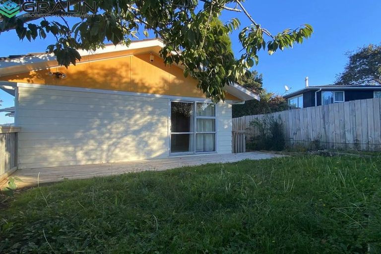 Photo of property in 11 Dundas Place, Henderson, Auckland, 0612