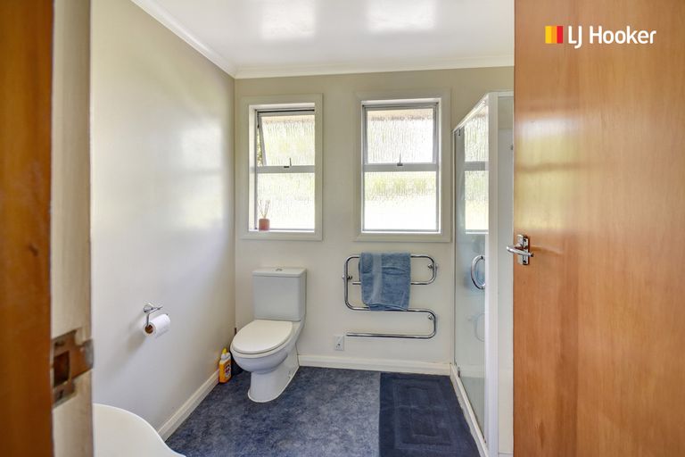 Photo of property in 85 Kaikorai Valley Road, Glenross, Dunedin, 9011