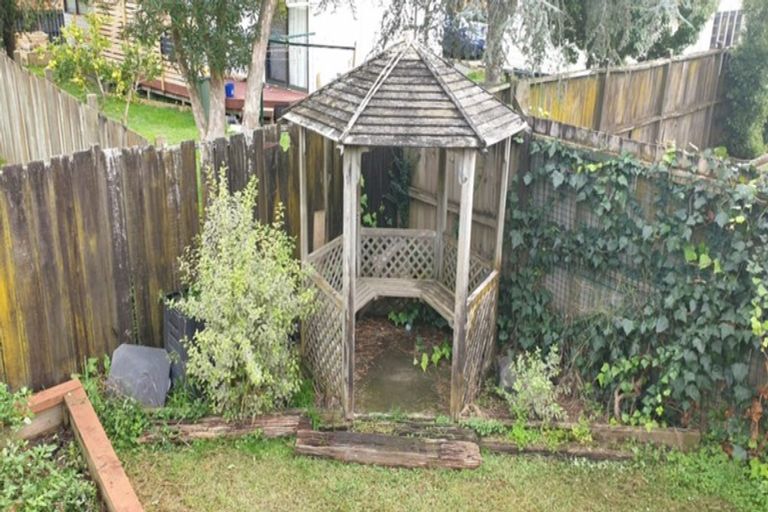 Photo of property in 13 Wesleydale Place, Papakura, 2110