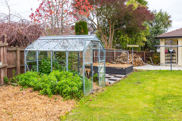 Photo of property in 37 Temple Crescent, Gleniti, Timaru, 7910