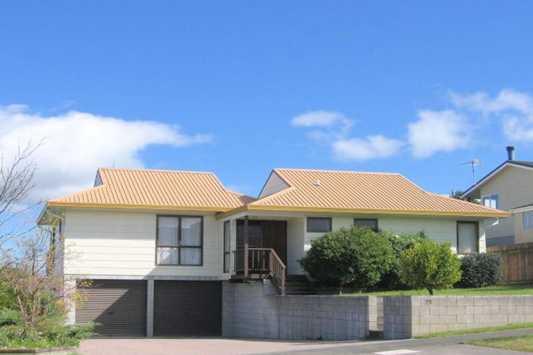 Photo of property in 25 Hammersmith Street, Richmond Heights, Taupo, 3330